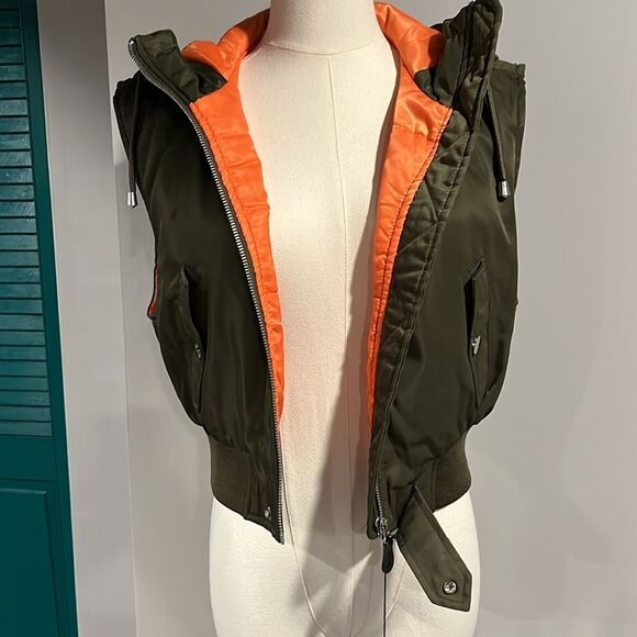 Zara NWT zippered Functional army green and orange hooded vest - medium - Picture 8 of 10